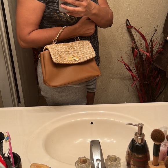 Steve Madden medium size crossbody handbag - Picture 13 of 13